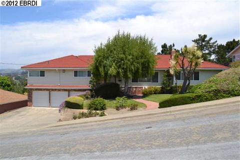 1300 View Dr, San Leandro, CA 94577 photo 1