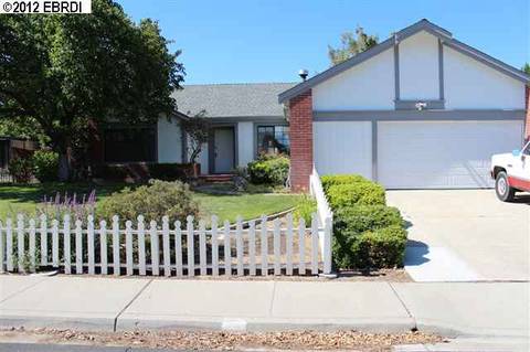404 Hazelnut Dr, Oakley, CA 94561 photo 1