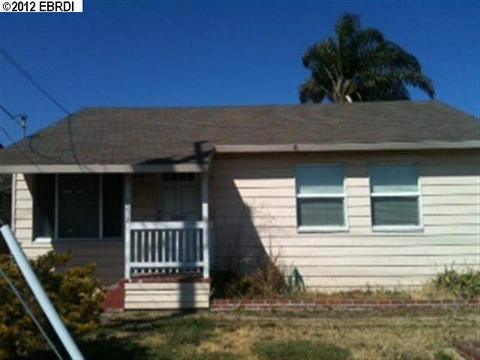 1302 Timothy Dr, San Leandro, CA 94577 photo 1