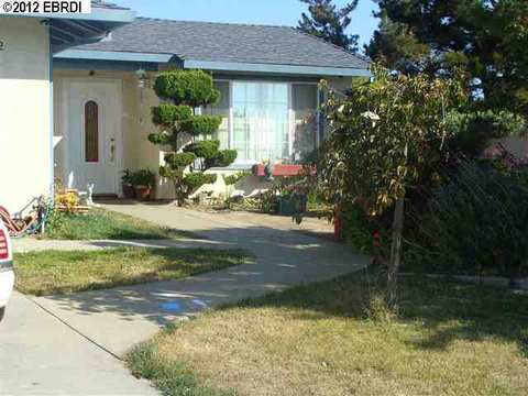 952 Beachpoint Way, Rodeo, CA 94572 photo 1