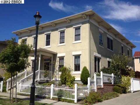 1018 Park St, Hercules, CA 94547 photo 1