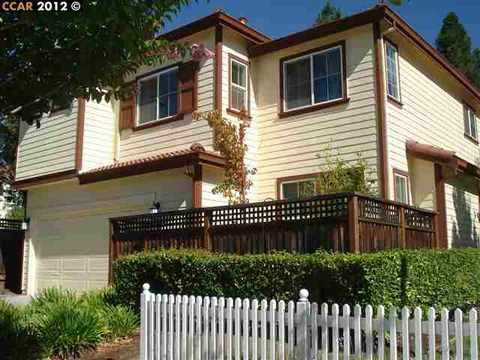 384 Glacier Dr, Martinez, CA 94553 photo 1