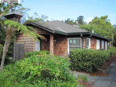 162 Centre, Alameda, CA 94502 photo 1