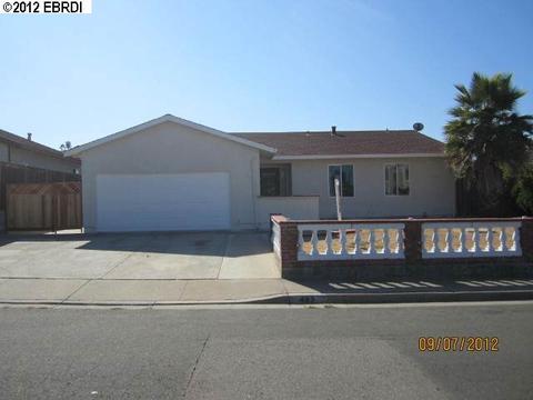 493 Violet Rd, Hercules, CA 94547 photo 1