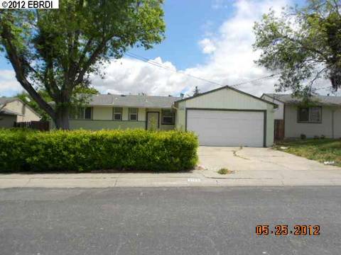 3176 Fitzpatrick Dr, Concord, CA 94519 photo 1