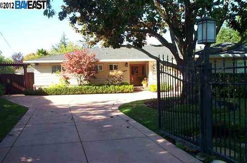 4464 Ewing Rd, Castro Valley, CA 94546 photo 1