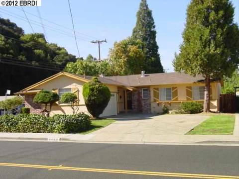 2303 Simas Ave, Pinole, CA 94564 photo 1