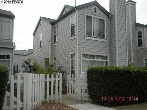 407 Commodore Dr, Richmond, CA 94804 photo 1