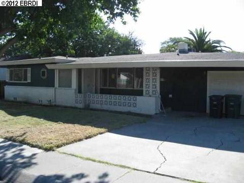 3236 Reva Dr, Concord, CA 94519 photo 1
