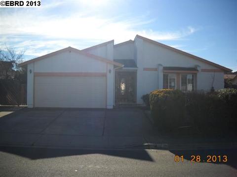 499 Violet Rd, Hercules, CA 94547 photo 1