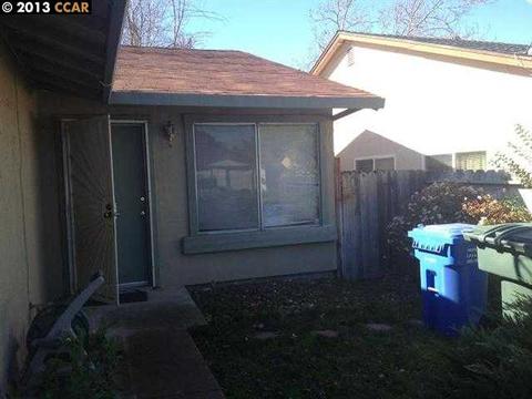 284 E Trident Dr, Pittsburg, CA 94565 photo 1