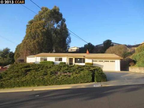 2552 Downer St, Pinole, CA 94564 photo 1