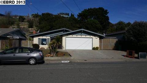 1574 Mann Dr, Pinole, CA 94564 photo 1