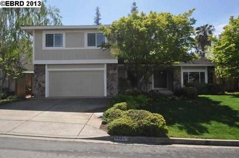 4524 Shellflower Ct, Concord, CA 94518 photo 1