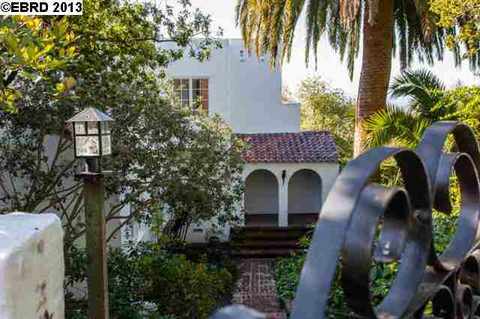 862 Regal Rd, Berkeley, CA 94708 photo 1