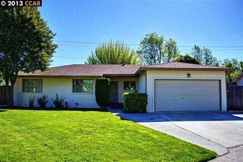 7947 Diana Ln, Dublin, CA 94568 photo 1