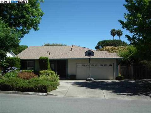 770 Gable Dr, Fremont, CA 94539 photo 1