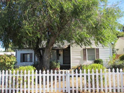 2315 Crescent Dr, Concord, CA 94520 photo 1