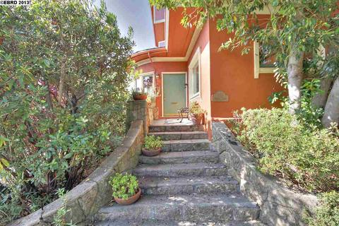 1198 Oxford St, Berkeley, CA 94707 photo 1