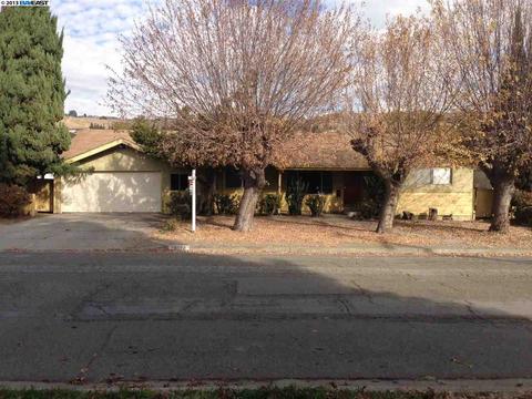 28074 E 10th St, Hayward, CA 94544 photo 1