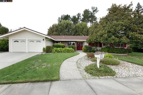 197 Corliss Dr, Moraga, CA 94556 photo 1