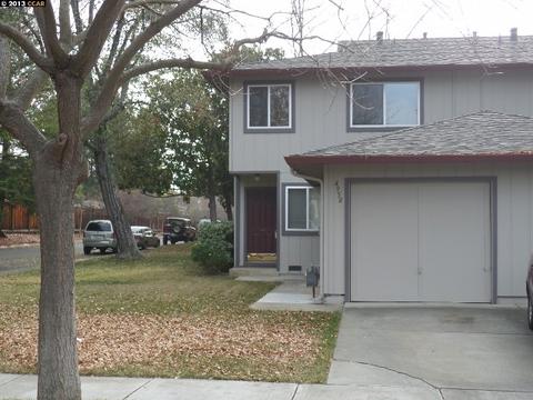 4958 Boxer Blvd, Concord, CA 94521 photo 1