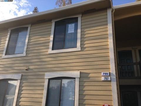 799 Center Ave, Martinez, CA 94553 photo 1