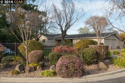 3389 Sweet Dr, Lafayette, CA 94549 photo 1