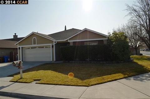 1229 Fetzer Ln, Oakley, CA 94561 photo 1