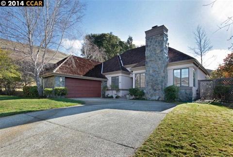 16 Irvine Dr, Moraga, CA 94556 photo 1
