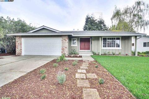 4910 Windermere Dr, Newark, CA 94560 photo 1