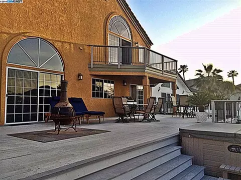 93 Shell Pl, Discovery Bay, CA 94514 photo 1