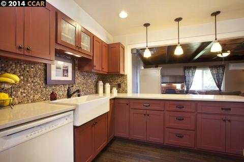 2555 Lynn Ave, Concord, CA 94520 photo 1