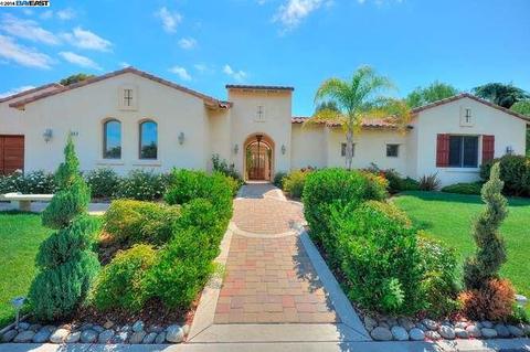 558 Sycamore Rd, Pleasanton, CA 94566 photo 1
