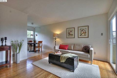 2327 10th St #2, Berkeley, CA 94710 photo 1