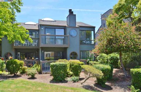 545 Kings Rd, Alameda, CA 94501 photo 1