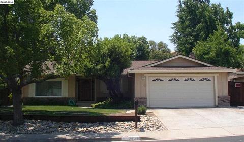 2401 Silverado Dr, Antioch, CA 94509 photo 1
