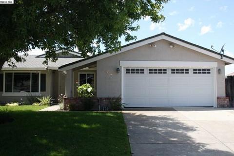 1109 Dennis Ct, Rodeo, CA 94572 photo 1