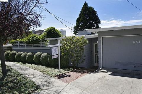 684 Hilldale Ave, Berkeley, CA 94708 photo 1