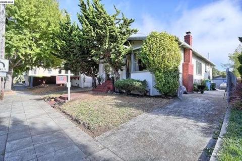 1230 Derby St, Berkeley, CA 94702 photo 1