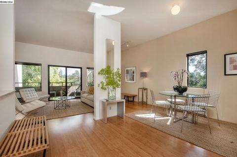 4046 Everett Ave, Oakland, CA 94602 photo 1