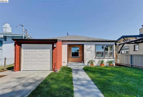 3043 Acton St, Berkeley, CA 94702 photo 1