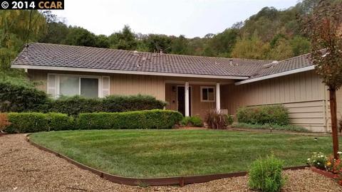5468 Degnan Dr, Martinez, CA 94553 photo 1