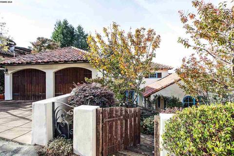 7155 Norfolk Rd, Berkeley, CA 94705 photo 1