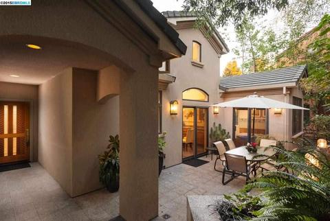 909 Alvarado Rd, Berkeley, CA 94705 photo 1