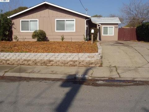 683 School St, Pittsburg, CA 94565 photo 1