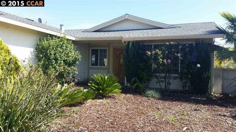 904 Coral Dr, Rodeo, CA 94572 photo 1