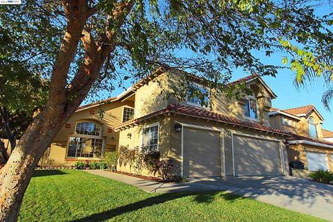 2335 Redington Dr, Tracy, CA 95377 photo 1