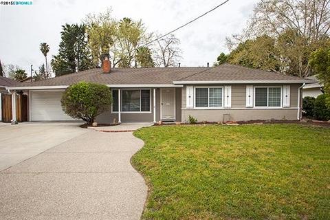 1871 Apple Dr, Concord, CA 94518 photo 1