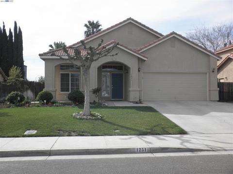 1251 La Salle Way, Gustine, CA 95322 photo 1